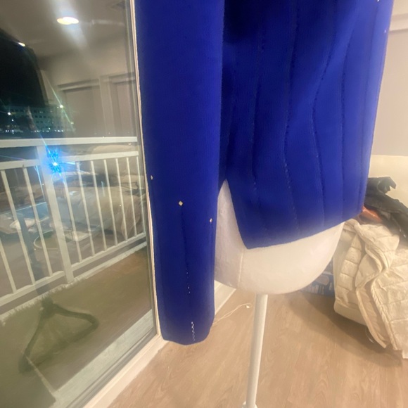 ST. JOHN royal blue long sleeve beaded and unique top. Never worn. NWOT. - Picture 5 of 10